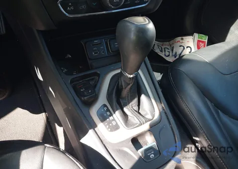 2017 Jeep Cherokee Limited Fwd from USA, damaged, VIN 1C4PJLDS9HW650575